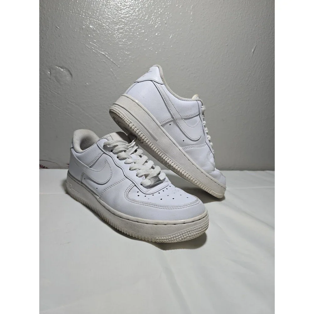 Nike Air Force 1 '07 Low Triple White Women's Size 8.5 (DD8959-100) [3S]